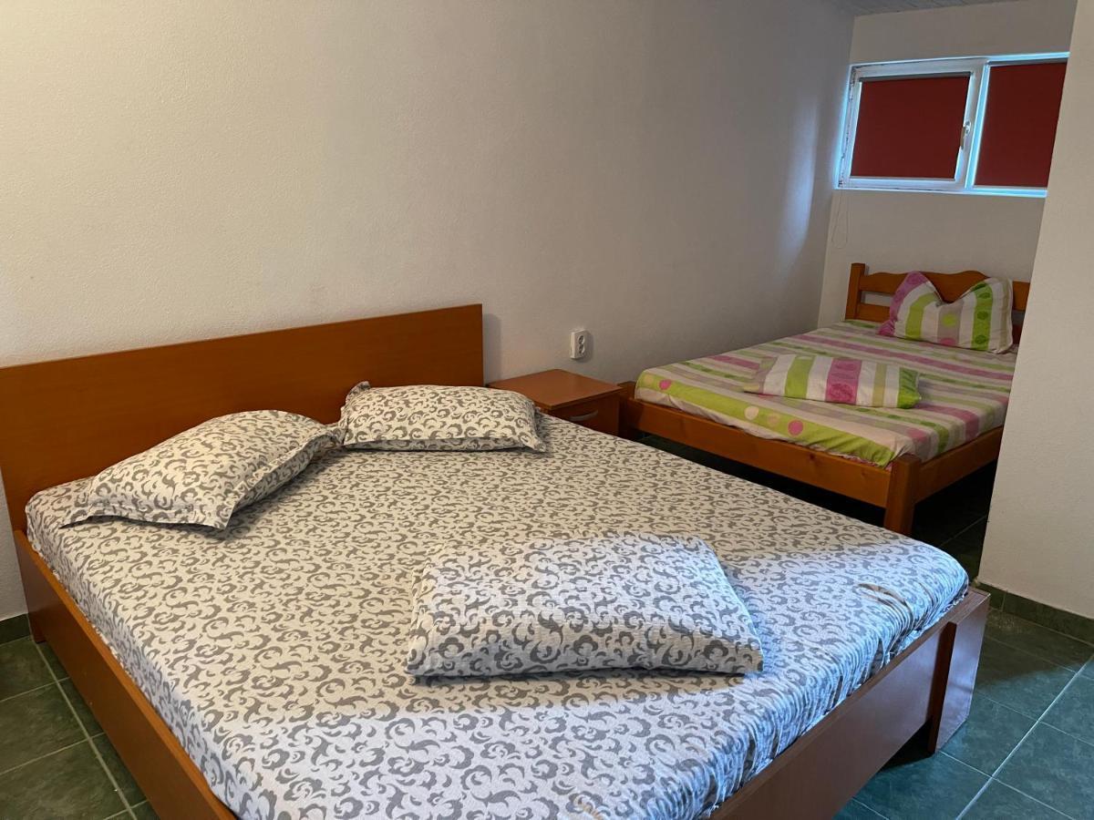 Casa Costin Hotell Costinesti Exteriör bild